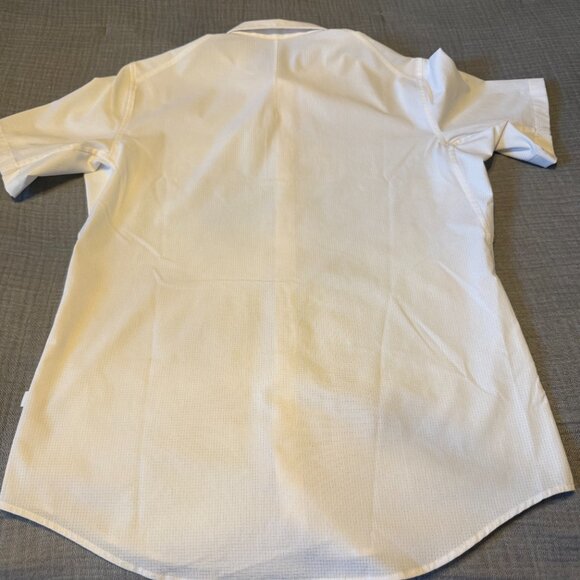 Lululemon white button down short sleeve shirt - Picture 3 of 6